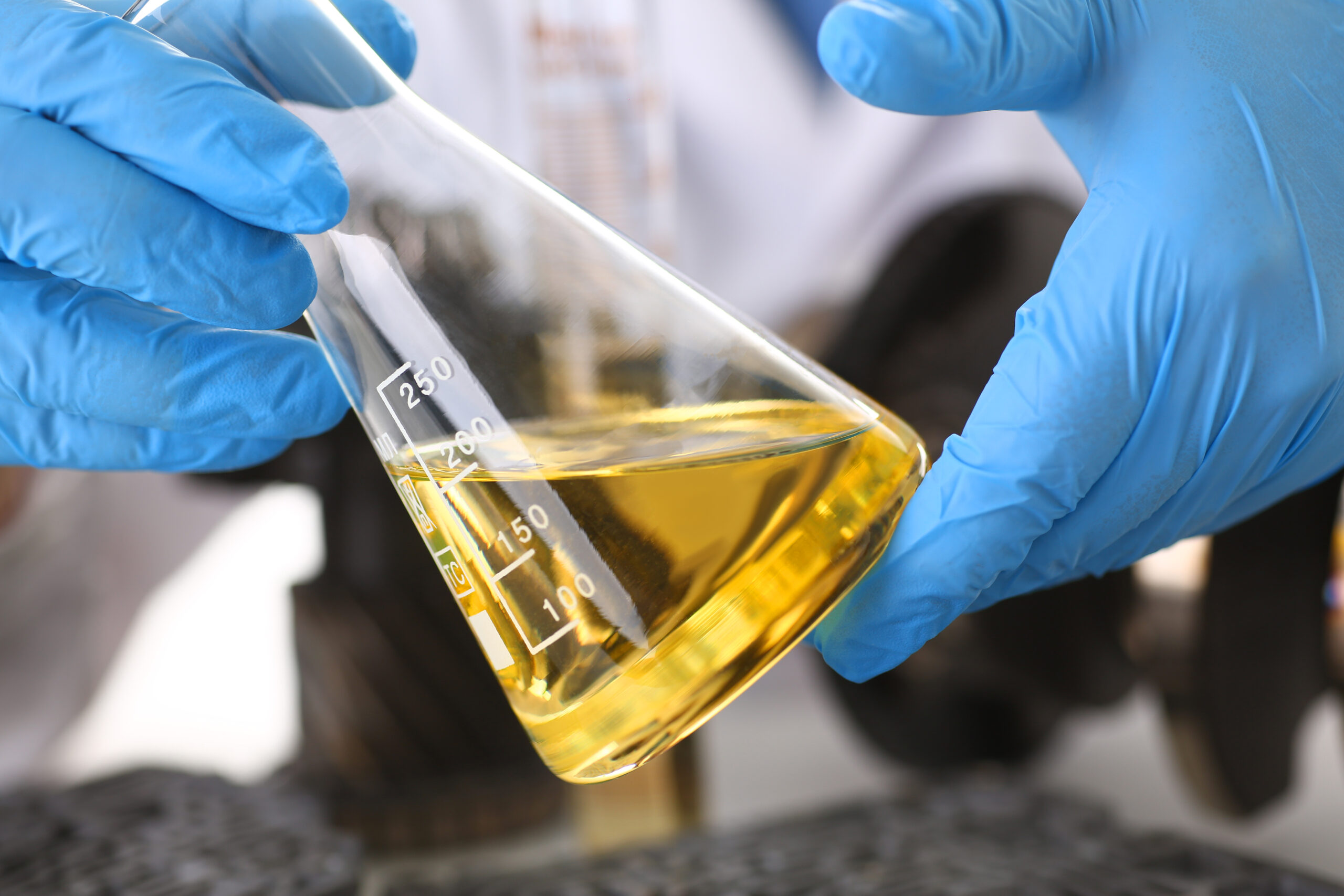 oleo-atoxico-como-escolher-nsf-h1-iso-21469